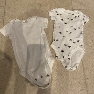 Set of 2 0-3 Month Onesies